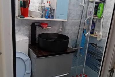 Garsonieră în Micro 40