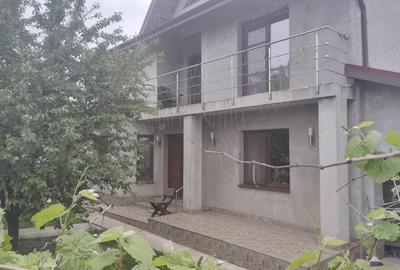 De vanzare Vila p+1+pod in orasul Magurele - 2