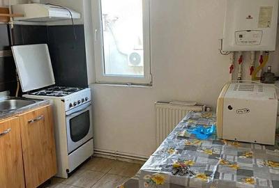 Apartament cu 3 camere decomandat în Casa de Cultură - 2