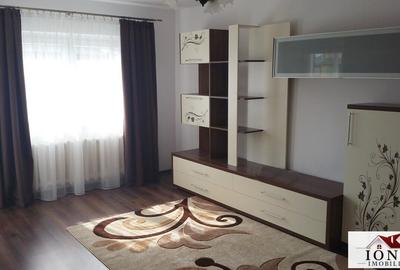 Apartament cu 2 camere decomandat, mobilat în Cetate - 1
