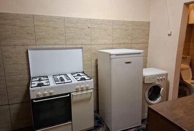 Inchiriez garsoniera - 3