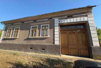 Casă cu 4 camere în Chelmac - 1