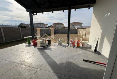 La 5 minute de 4 benzi.Toate Utilitatile.Teren 340 mp - 16