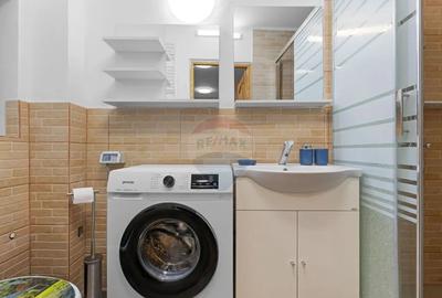 Apartament cu 3 camere semidecomandat, mobilat în Central - 2