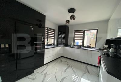 Casa de vanzare, 5 camere, 170 mp, mobilata la cheie, zona D - 3