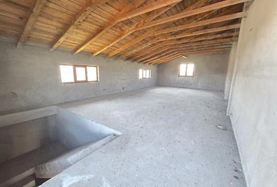 Casă cu Teren 480 Mp în Costi - 7