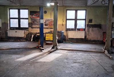 Spațiu comercial, de 420 mp, în Central - 1