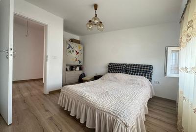 Casă cu 3 camere cu Canalizare în Moșnița Nouă - 8