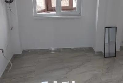 Apartament 4 camere Zona Centrala - Vlahuta - etaj 3/4 - 5