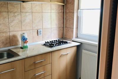 Garsonieră decomandată în Barieră - 7