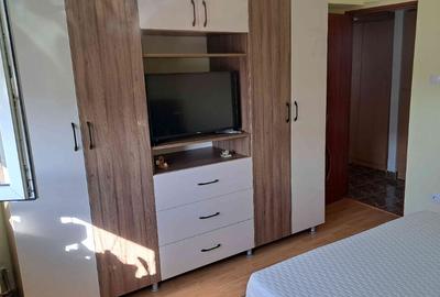 Inchiriez apartament cu 2 camere, decomandat, Unirii Sud, 62mp - 1