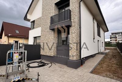 DUPLEX de vanzare | 180 mp + 320 mp curte | EUROPA - 1