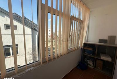 Apartament cu 2 camere semidecomandat în Podu Roș - 9