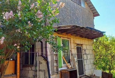 Casă cu Teren 321 Mp în Între Lacuri - 2