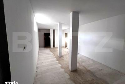 Casă cu 7 camere cu Teren 1342 Mp în Central - 14