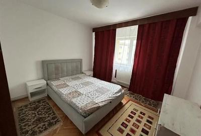 Apartament 4 camere decomandat balcon zona Calea Dumbravii