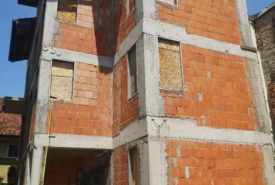 Inchiriez casa zona Mihalache Domenii Inchiriez casa zona Mihalache Domenii - 7