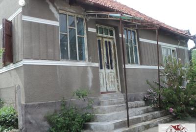 Casa de vanzare cu 47.880 mp teren in Vintu de Jos - Mereteu - 7