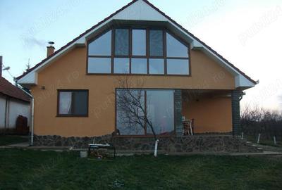 Casă cu 5 camere în Leș - 9