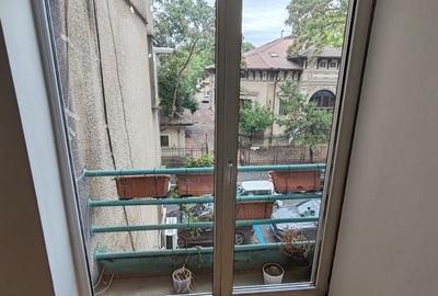 Garsonieră Piata Romana ! - 2