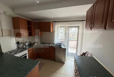 Casă cu 4 camere cu Teren 200 Mp în Central - 11