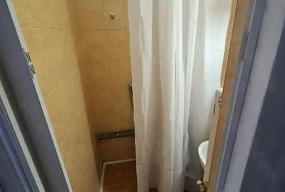 Proprietar ofer spre inchiriere garsoniera in zona Dacia ,str Labirint et 2. - 1