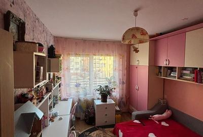 Apartament cu 3 camere în Florești - 12