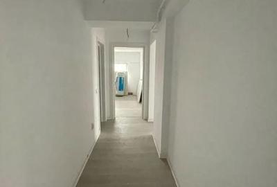 Apartament cu 4 camere în Calea București - 3