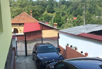 Casă cu 4 camere cu Teren 1020 Mp în Vaideeni - 7