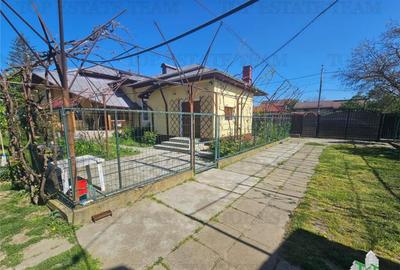 Casa cocheta cu gradina superba 800 metri ultracentral Gaest - 16