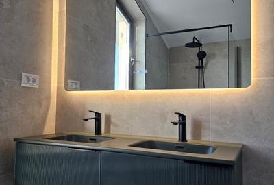 Casă individuală cu 4 camere cu Teren 300 Mp în Domnești