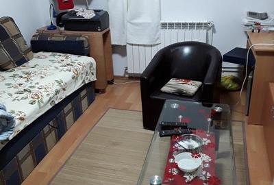 Apartament cu 1 camere decomandat, mobilat în Foișorul de Foc