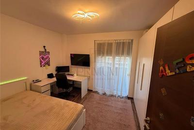 Apartament cu 3 camere decomandat în Torontalului - 3