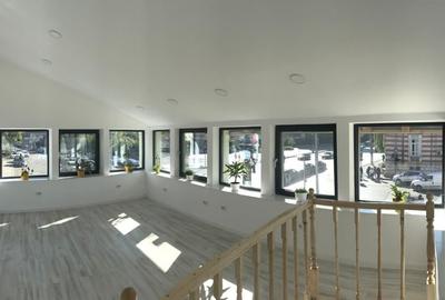 Spatiu Comercial Stradal Ultra Central - 2