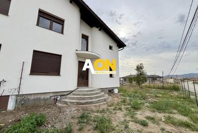 1/2 Duplex, 4 Camere, 296mp Teren, Cartier Partoș - 3