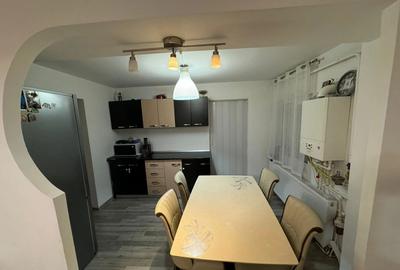 Apartament cu 4 camere decomandat în Dorobanți 1 - 2