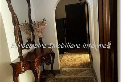 Apartament cu 3 camere decomandat în Faleza Nord - 5