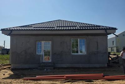Casă cu 3 camere decomandat cu Teren 394 Mp în Central - 5