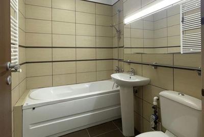 Apartament cu 3 camere în Central - 3