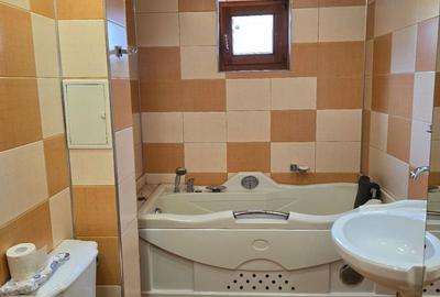 Apartament cu 4 camere în Cetate - 12
