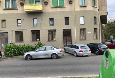 Spațiu comercial, de 222 mp, în Central - 2