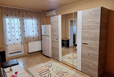 Garsonieră semidecomandată în Confecții - 4