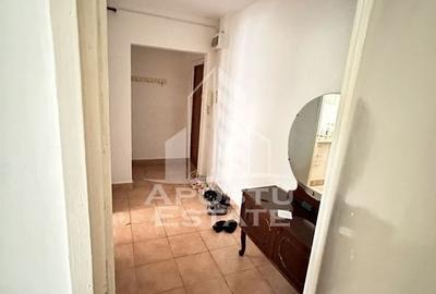 Apartament 2 camere in bloc cu lift, zona Sagului - 4