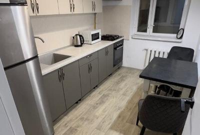 Inchiriez apartament cu 3 camere in zona Plopilor - 4