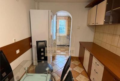 Apartament cu 3 camere decomandat în Canta - 2