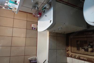 Apartament cu 2 camere decomandat în Bărcănești - 5