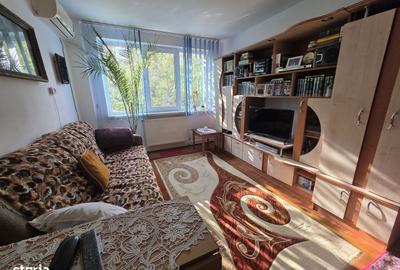 Apartament cu 2 camere semidecomandat în Hipodrom