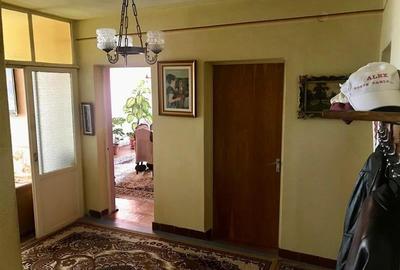 Apartament 4 camere, 120 mp, 209900 euro. 2 locuri parcare. Comision 0% - 2