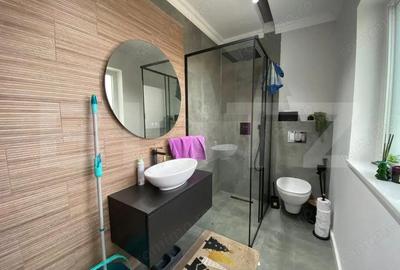 Casă cu 6 camere cu Teren 1460 Mp în Jucu - 19