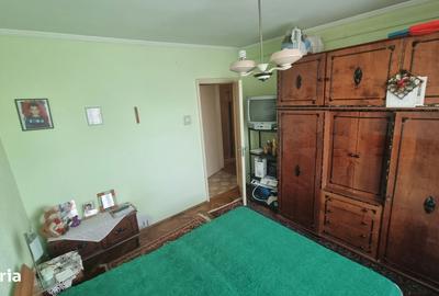 Apartament cu 2 camere semidecomandat în Craiovei - 4